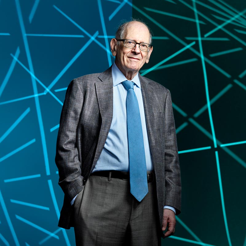 2024 IEEE Medal of Honor recipient Robert Kahn